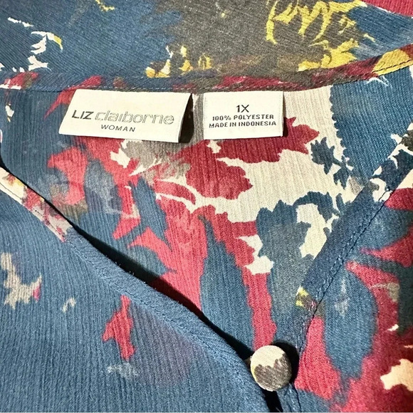 Liz Claiborne women's 1X blue floral sheer 3/4 sleeve blouse - Picture 5 of 6